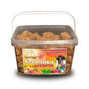 Лакомство для лошади Хрумчики "Ассорти" 900 г.