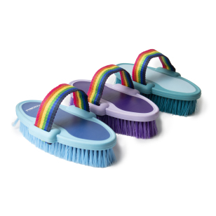 Щетка мягкая двухцветная с поролоном "EQUIMAN" Щетка мягкая двухцветная с поролоном "EQUIMAN"