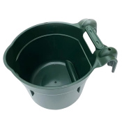 Кормушка навесная пластиковая 8 л