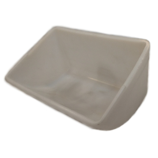 Кормушка для жеребят из прочного пластика Кормушка для жеребят из прочного пластика