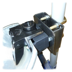 Комплект крепления автопоилки  