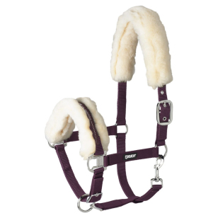 Недоуздок с мехом ESKADRON "LAMBSKIN PIN BUCKLE" Недоуздок с мехом ESKADRON "LAMBSKIN PIN BUCKLE"